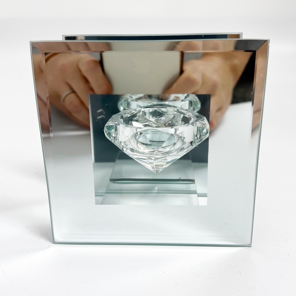 Diamond and Mirror glass Tea Light Holder NWT